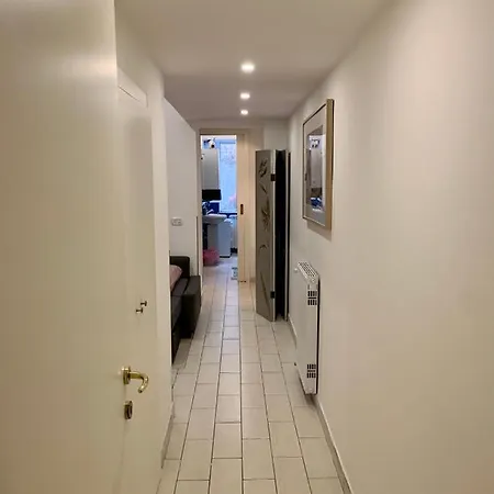 Apartamento Chroma Farinone 28 *