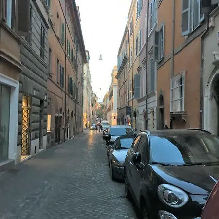 Chroma Farinone 28 Rome