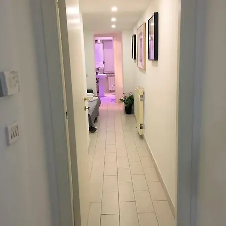 Chroma Farinone 28 Apartment