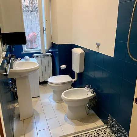 Apartment Chroma Farinone 28 Rome