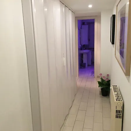 Chroma Farinone 28 Apartment