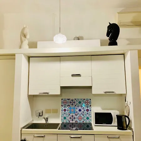 Chroma Farinone 28 Apartment